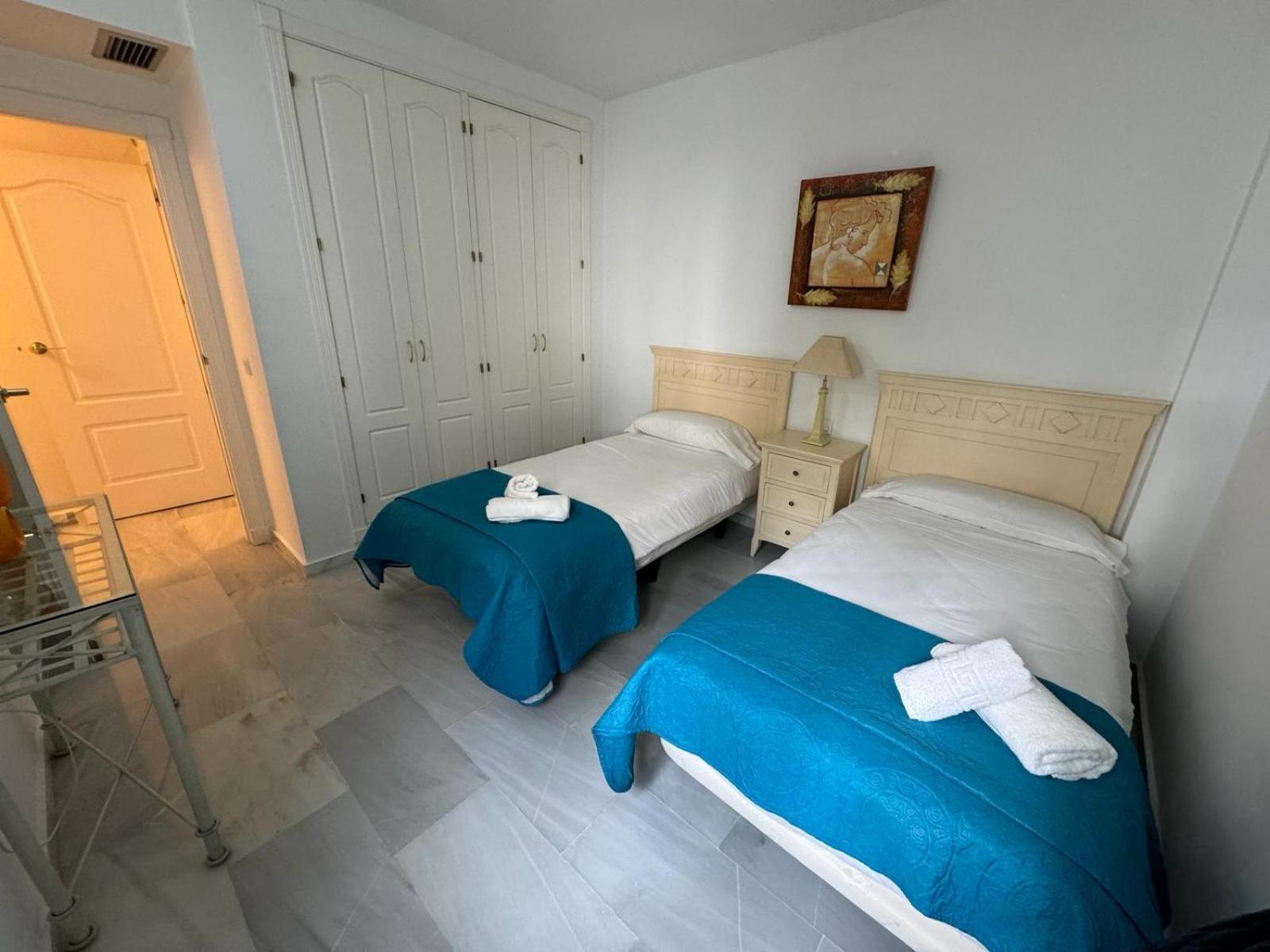 Apartamentos Naranjos Del Sol ماربيا المظهر الخارجي الصورة