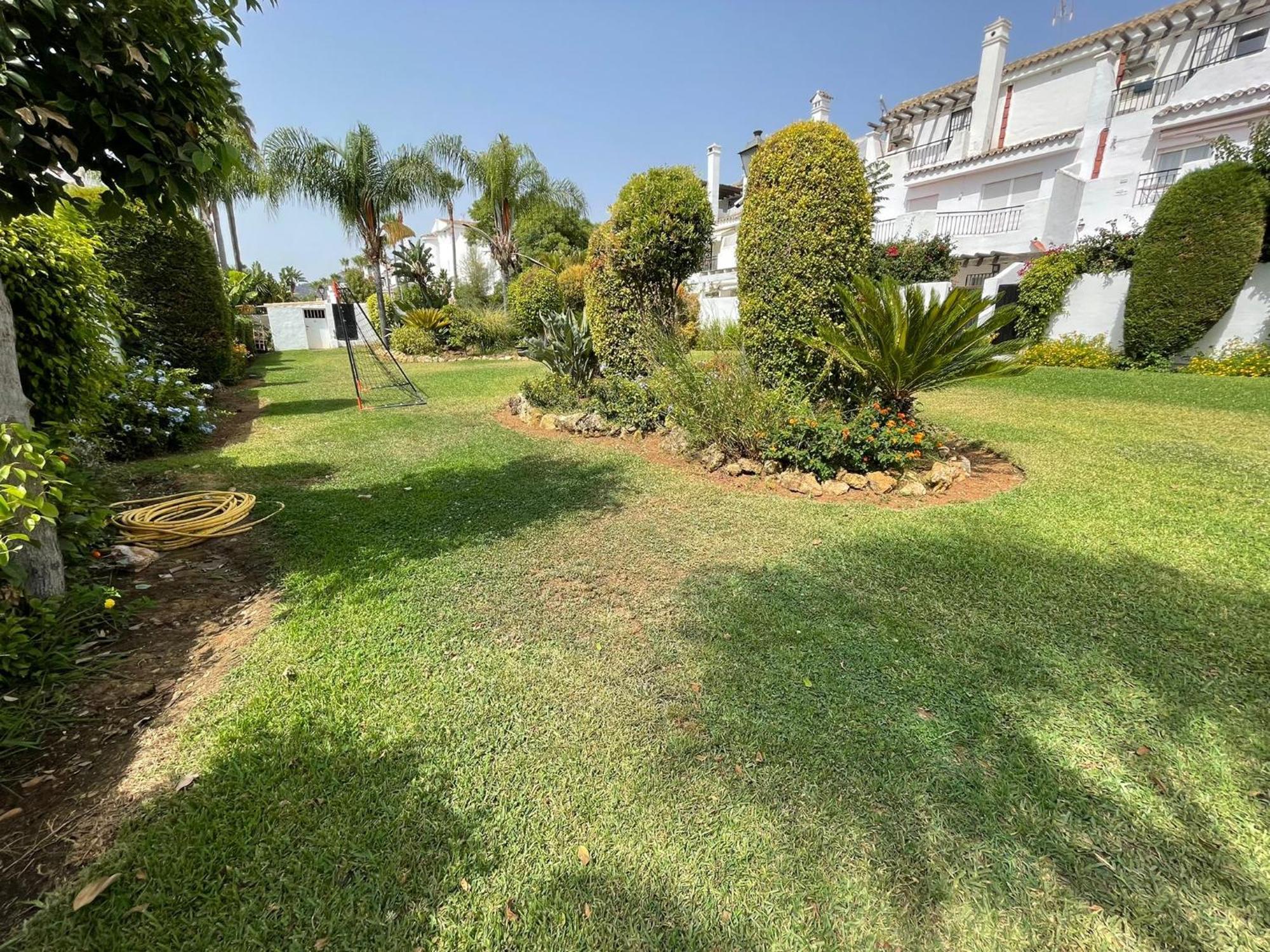 Apartamentos Naranjos Del Sol ماربيا المظهر الخارجي الصورة