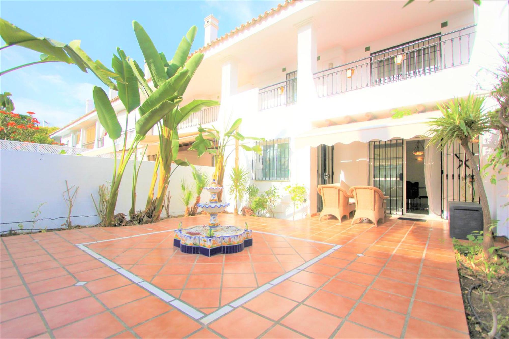 Apartamentos Naranjos Del Sol ماربيا المظهر الخارجي الصورة