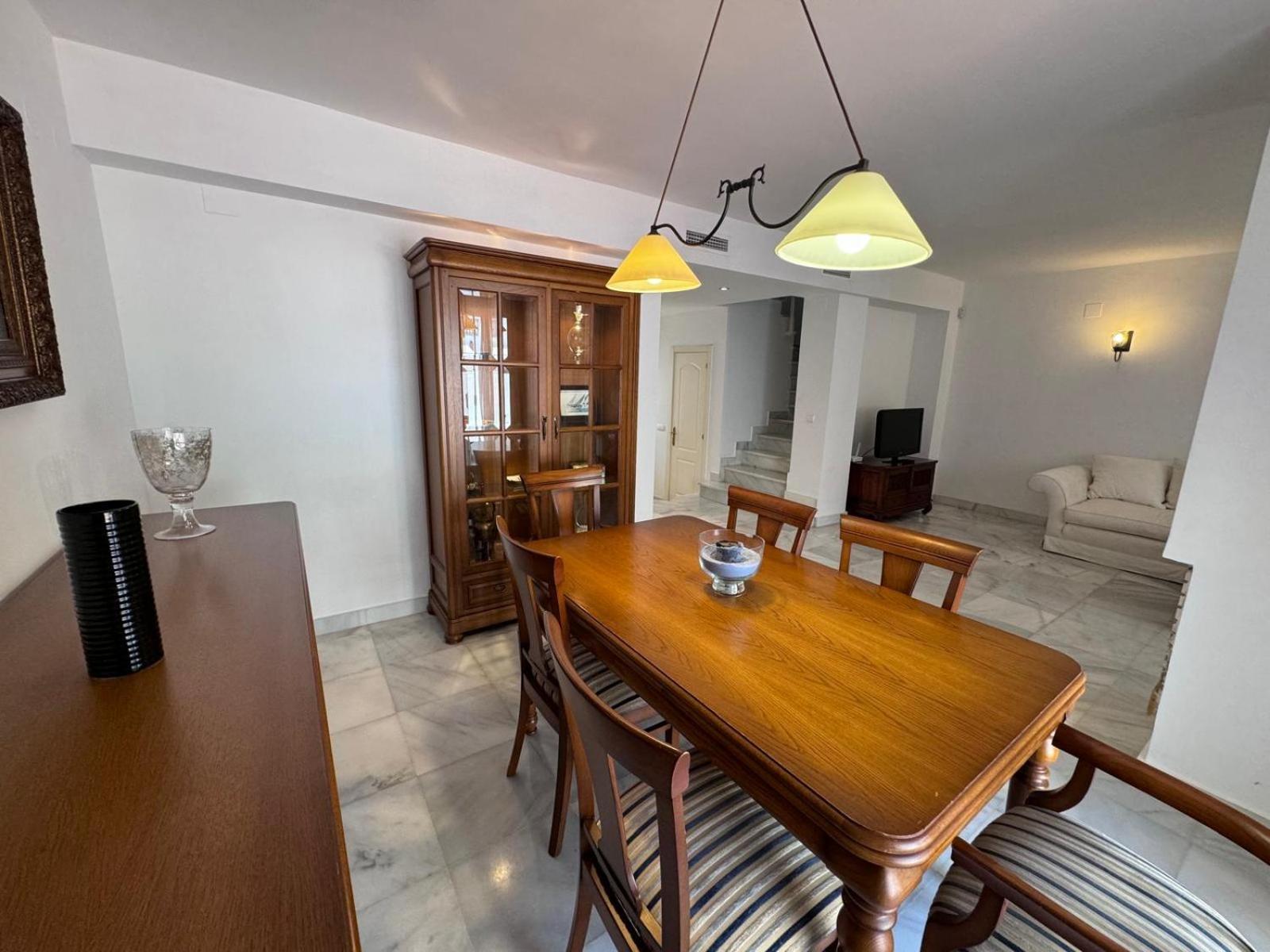 Apartamentos Naranjos Del Sol ماربيا المظهر الخارجي الصورة