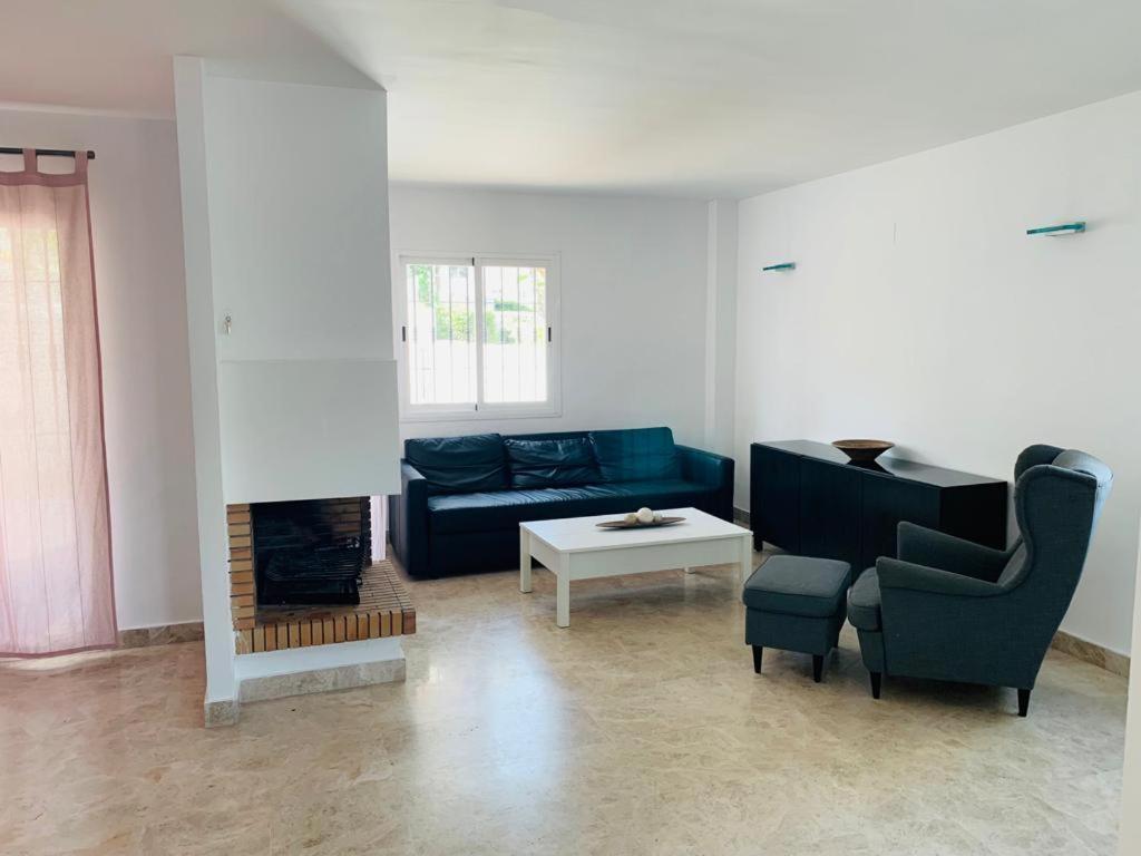 Apartamentos Naranjos Del Sol ماربيا المظهر الخارجي الصورة