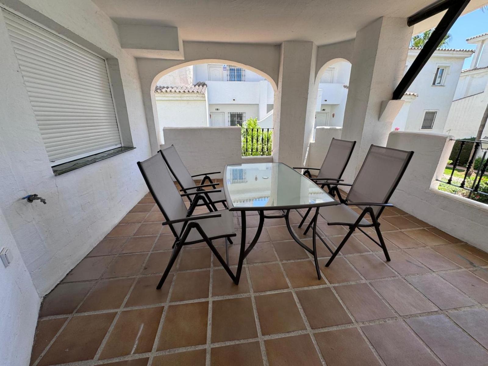 Apartamentos Naranjos Del Sol ماربيا المظهر الخارجي الصورة