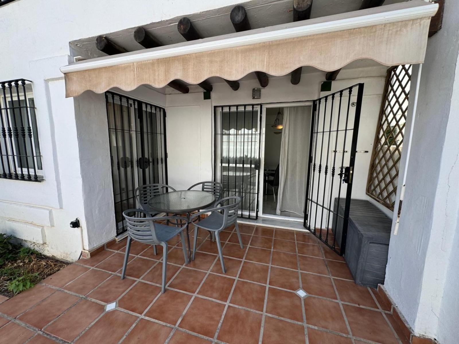 Apartamentos Naranjos Del Sol ماربيا المظهر الخارجي الصورة